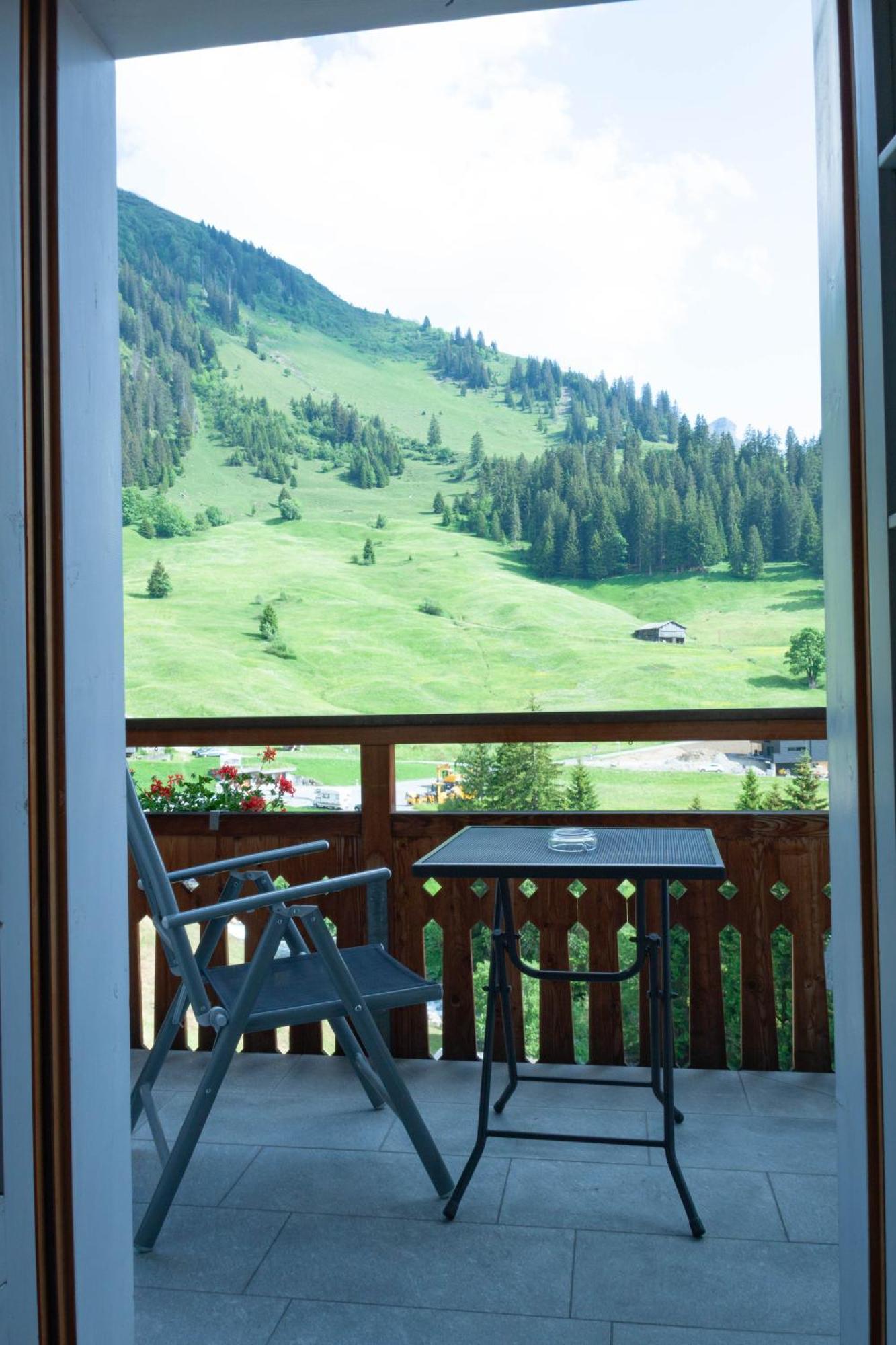 Hotel Madrisajoch Sankt Antönien Eksteriør billede